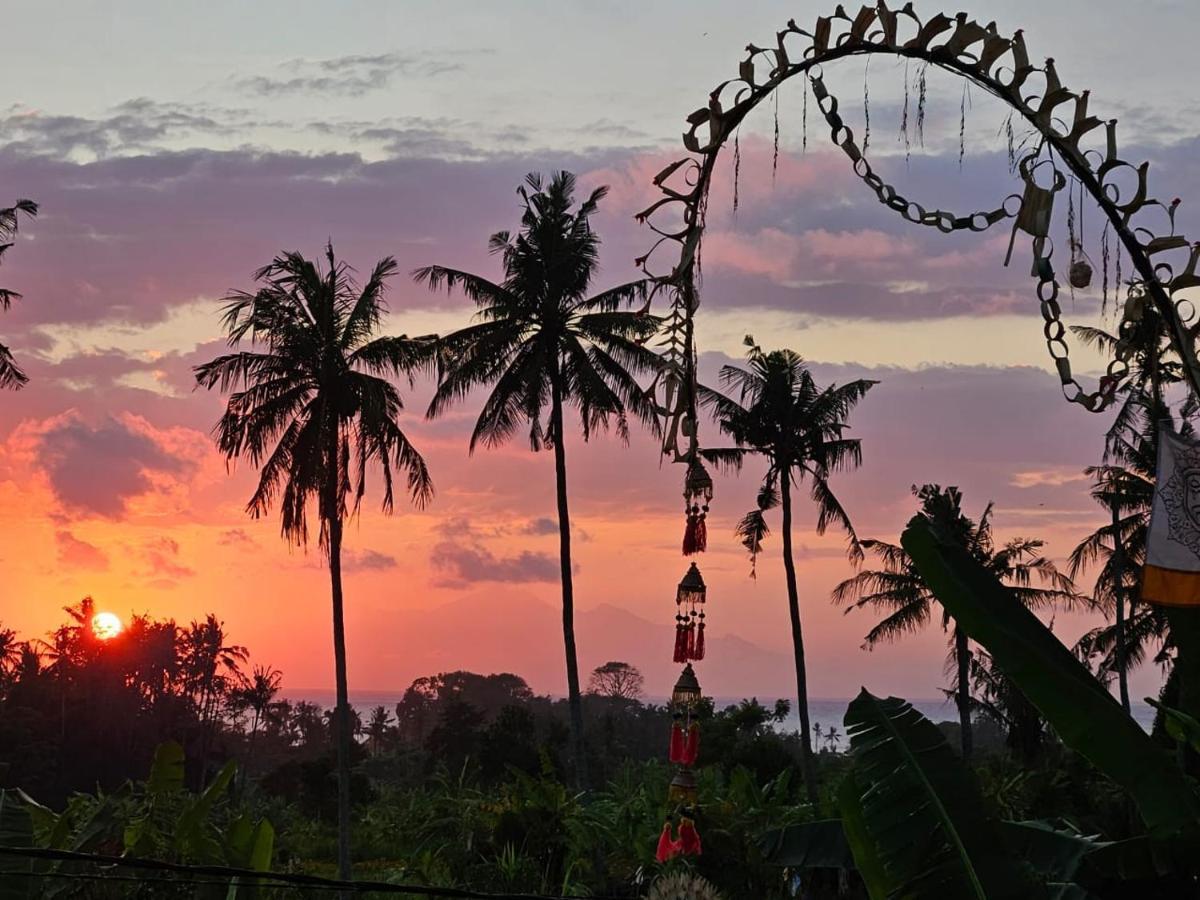 Pondok Diana Yuki Jasri Esterno foto